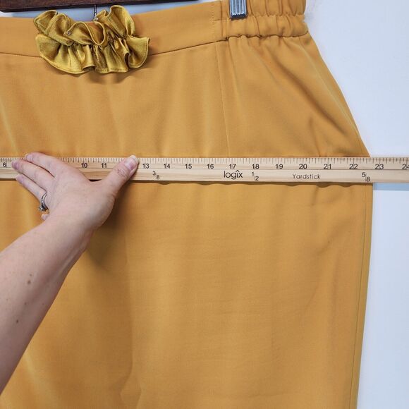 Vintage Louise Ricci Midi Skirt Size 16 Yellow Satin Ruched Bow Luxe Office Chic - Picture 12 of 16